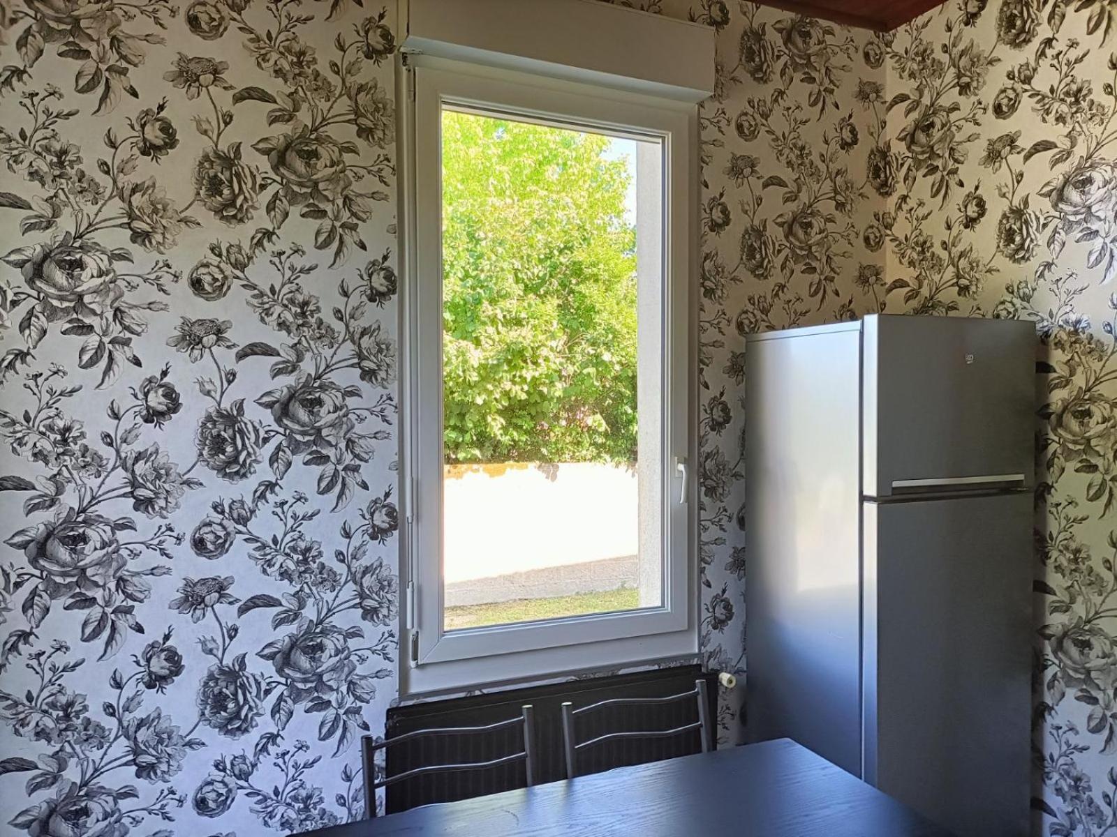 Maison 3 Chambres - Chez Florence Yzeure Bagian luar foto